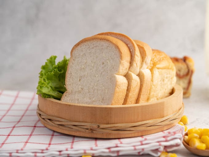 सफेद ब्रेड